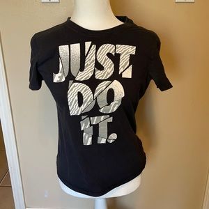 Nike t-shirt